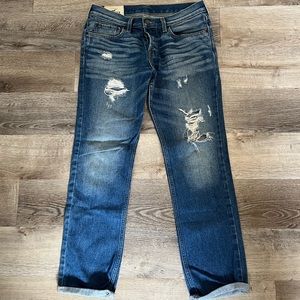 HOLLISTER Distressed Denim W31 x L30